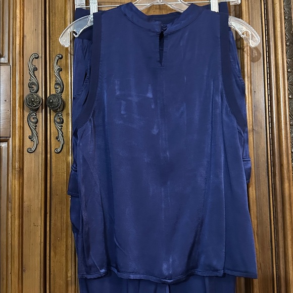 Boston Proper Like NEW Charmeuse Cargo 2Piece Elevated Luxe Lounge Set Small - Picture 9 of 17